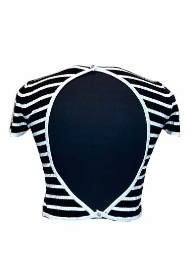 VICOLO - Γυναικεία μπλούζα ριγέ με ανοιχτή πλάτη 44002B ριγέ λευκό / μαύρο